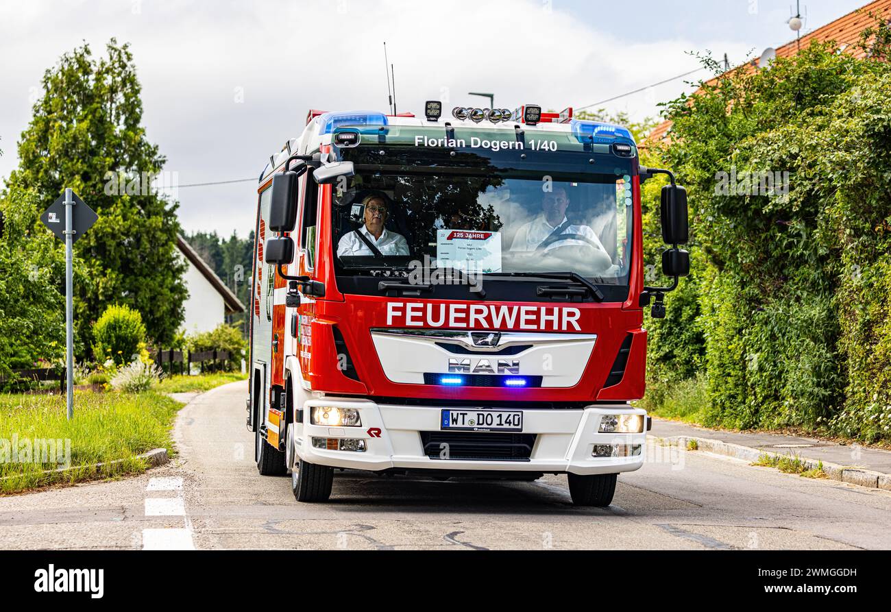 Die Feuerwehr Dogern War mit ihrem mittleren Löschfahrzeug, Rufname Florian Doger 1/40 bei 125 Jahr Jubiläum der Abteilung Hänner der FFW Murg. (Hänne Foto Stock