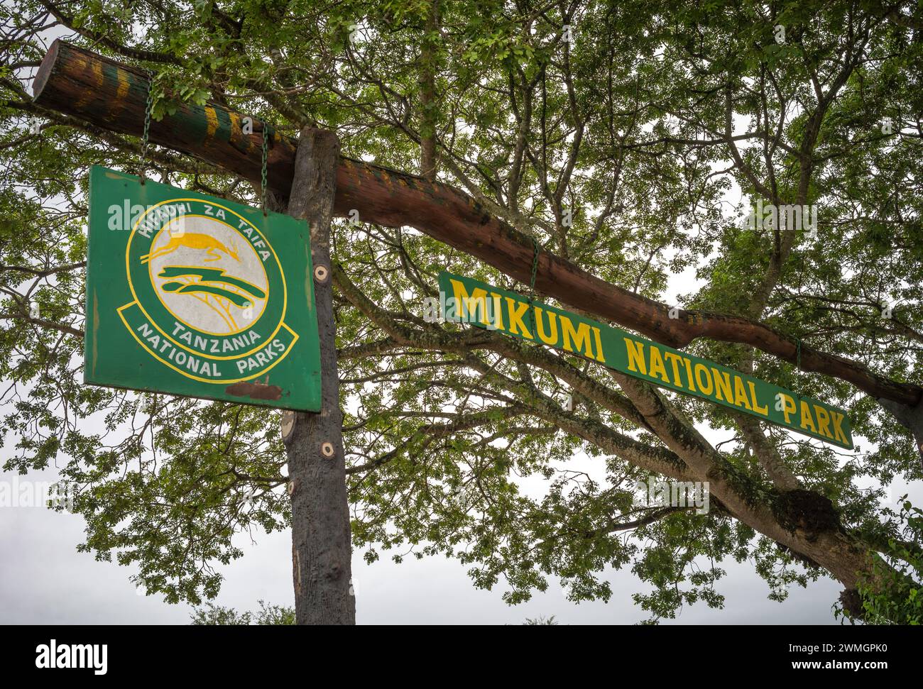 L'ingresso principale al Parco Nazionale Mikumi in Tanzania Foto Stock
