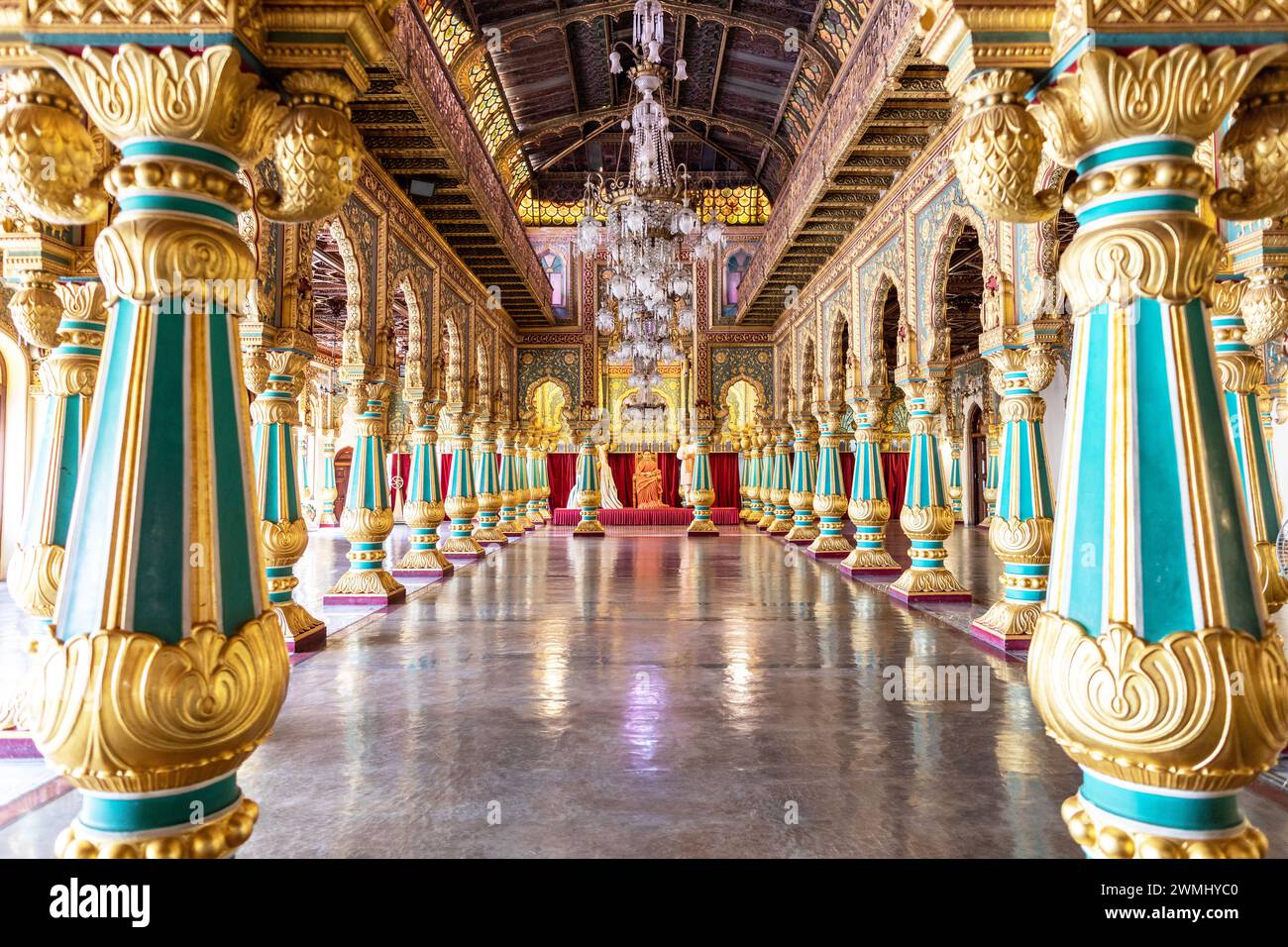 Interno del Palazzo a Mysore, Karnataka, India Foto Stock