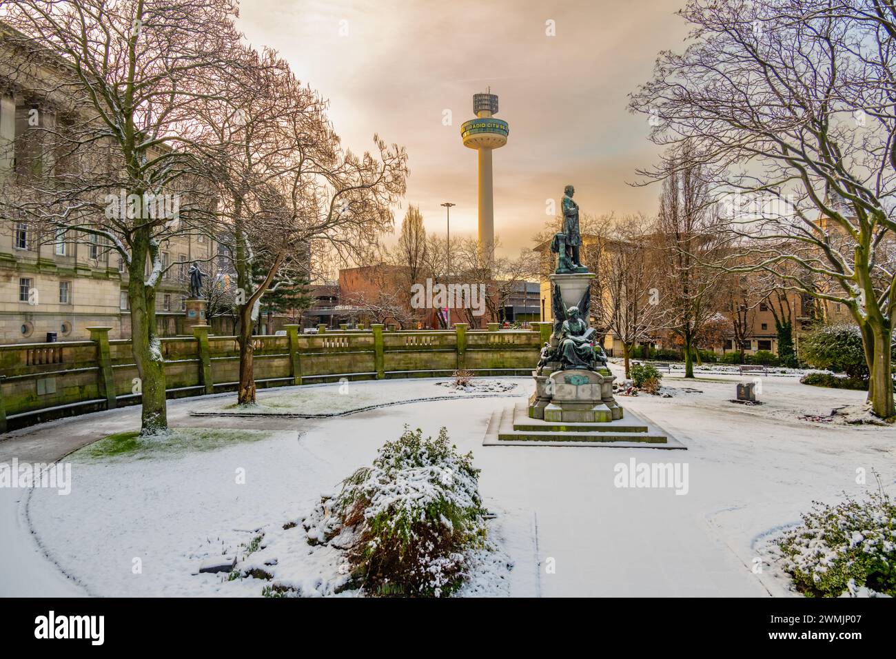 St JohnÕs Garden Liverpool nella neve Foto Stock