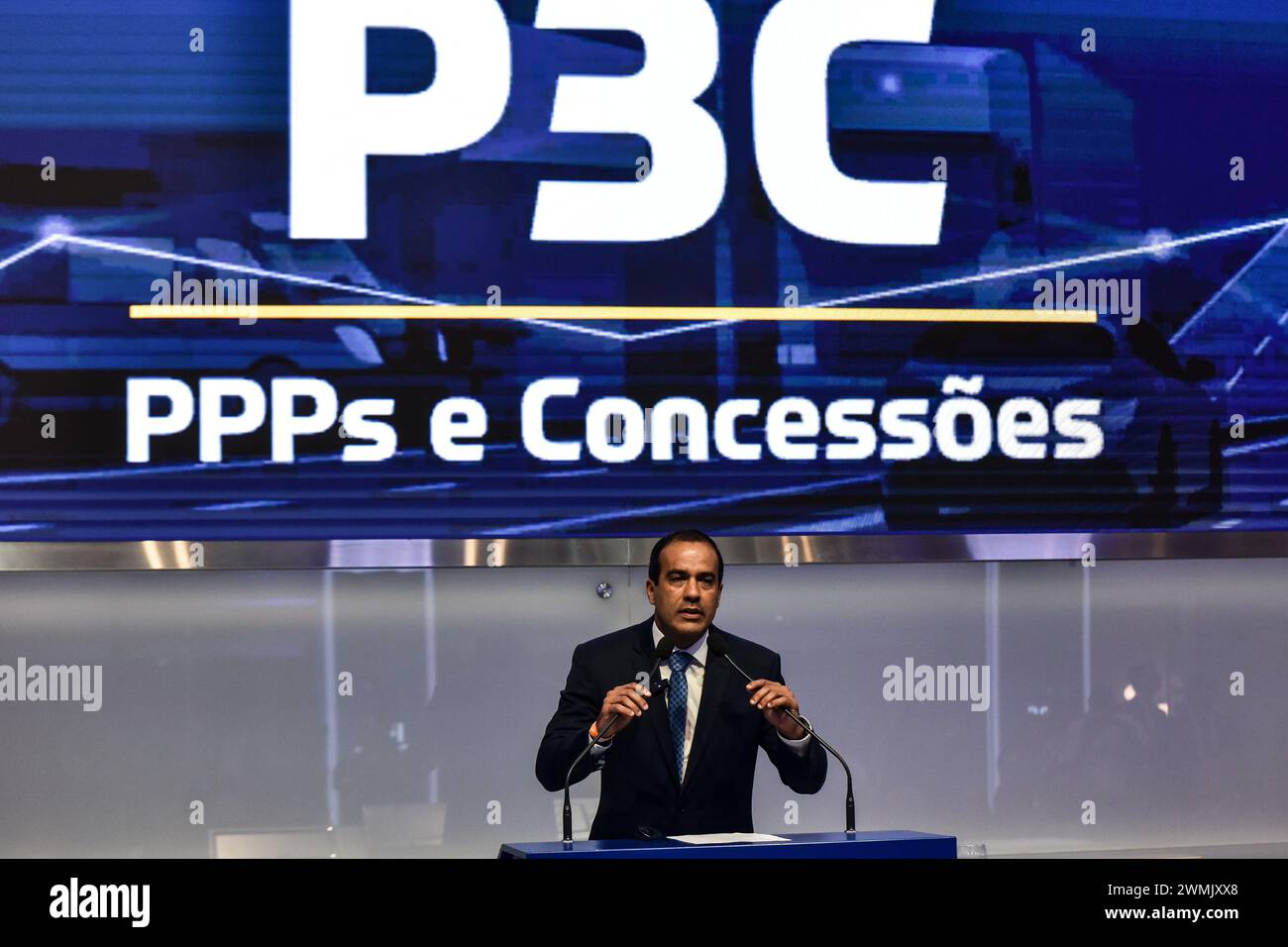 SÃO PAULO, SP - 26.02.2024: MIN. SILVIO COSTA PARTICIPA DE EVENTO SP - partecipa all'evento P3C sulle partnership pubblico-privato (PPP) e sulle concessioni. L'evento discuterà gli investimenti infrastrutturali in Brasile e valuterà lo scenario di partnership pubbliche e private, questo lunedì (26) presso la sede di B3, a São Paolo. (Foto: Roberto Casimiro/Fotoarena) Foto Stock