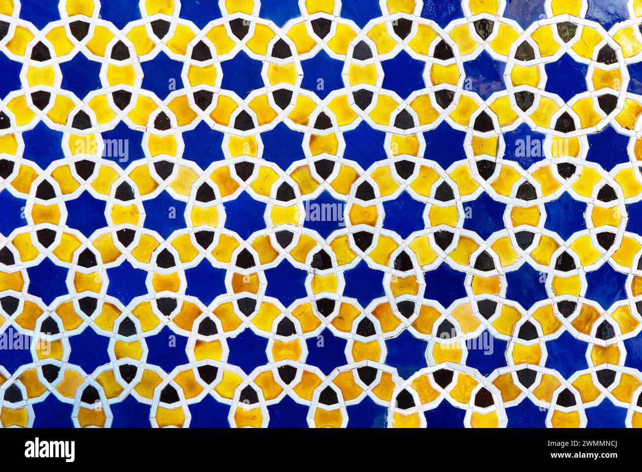 sfondo con ornamenti orientali. mosaico giallo e blu Foto Stock