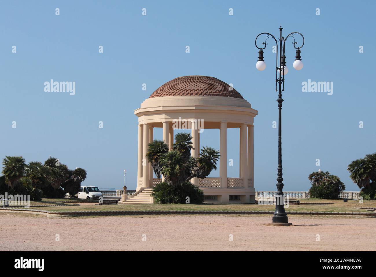 Il padiglione sul lungomare di Livorno Foto Stock