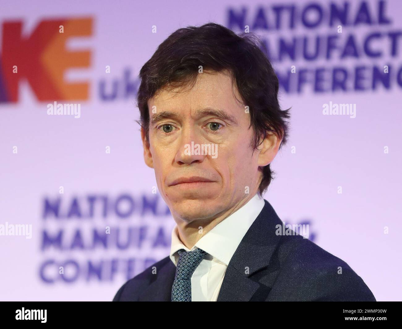 Londra, Regno Unito. 27 febbraio 2024. Rory Stewart OBE ha affrontato la Make UK National Manufacturing Conference 2024. Crediti: Uwe Deffner/Alamy Live News Foto Stock