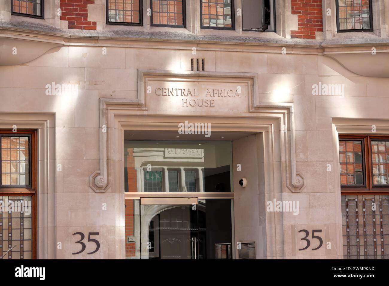 Central Africa House al 35 di Great Peter Street, un edificio residenziale a Westminster, Londra SW1 Foto Stock