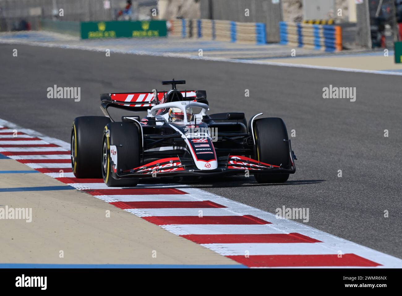 Sakhir, Bahrein. 22 febbraio 2024. BAHREIN, Sakhir, 22: 20 febbraio, Kevin MAGNUSSEN, DEN, Haas F1 Team durante il secondo giorno dei test di F1 al Bahrain International Circuit il 22 febbraio 2024 in Bahrain, test pre-stagione di Formula 1, foto e copyright Jerry ANDRE/ATP Images (ANDRE Jerry/ATP/SPP) credito: SPP Sport Press Photo. /Alamy Live News Foto Stock