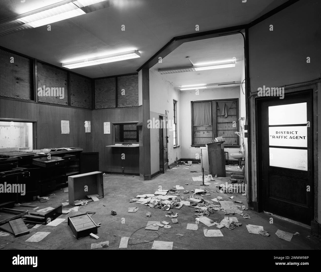Ufficio spedizioni - Agente del traffico distrettuale - Vista a est - edifici commerciali e industriali, Illinois Central Railroad Passenger Depot, Iowa & Jones Streets, Dubuque Foto Stock