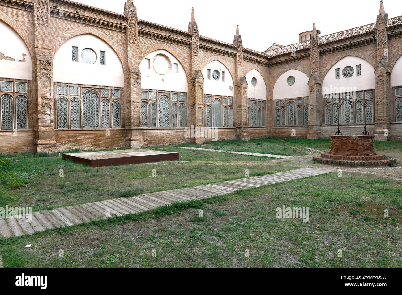 Chiostro mudejar di Seo de Nuestra Señora de la Huerta (XVI secolo). Tarazona, Saragozza, Aragona, Spagna. Foto Stock