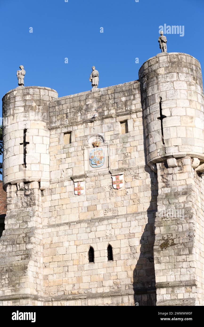 Regno Unito, York, Bootham Bar, uno dei cancelli medievali della città. Foto Stock