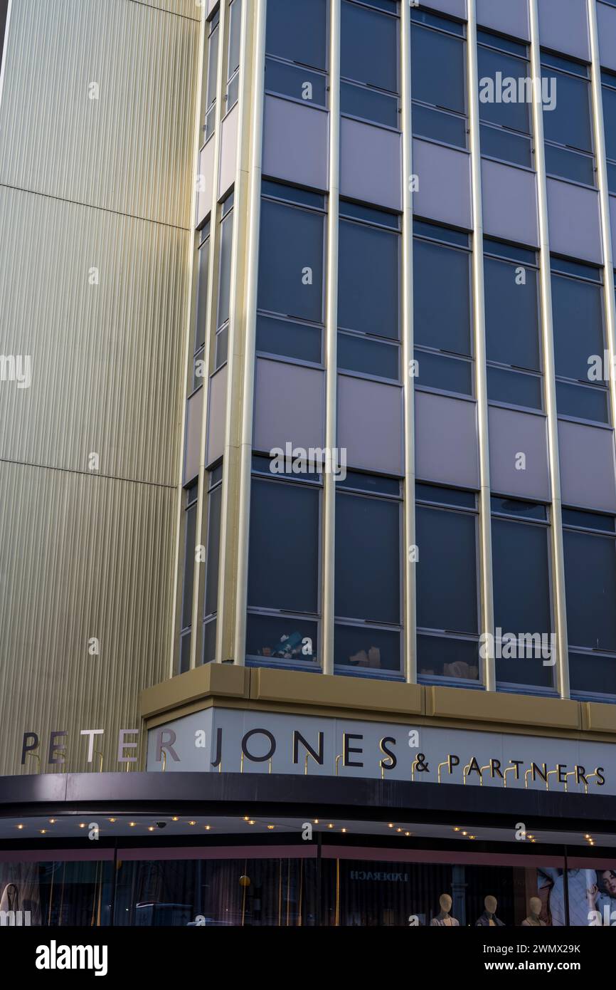 Peter Jones and Partners, ora di proprietà di John Lewis, Sloan Square, Londra, Inghilterra, Regno Unito, GB. Foto Stock