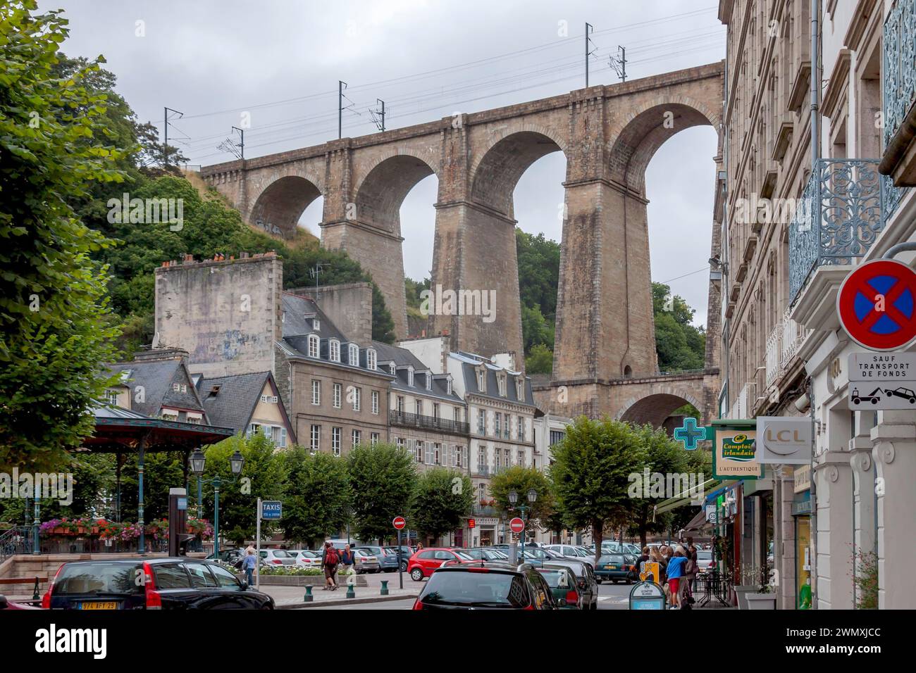 Viaduc de Morlaix, viadotto, ponte ad arco circolare a due piani, Morlaix, Finistere, Bretagna, Francia Foto Stock