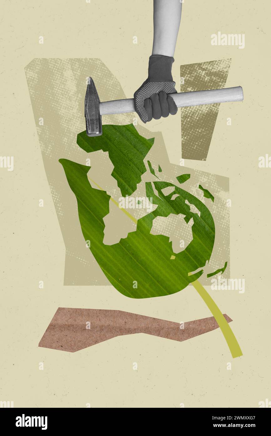 Collage verticale mano distruggere verde natura foglie fresche pezzi di martello natura inquinamento natura comportamento irresponsabile danno ecologia Foto Stock