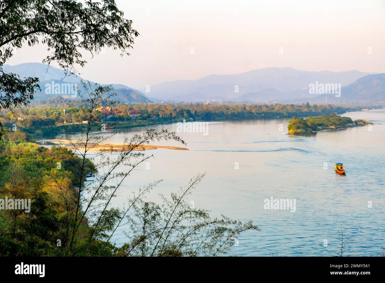 Thailandia, provincia di Chiang Rai, SOP Ruak, Triangolo d'Oro, Mekong Foto Stock