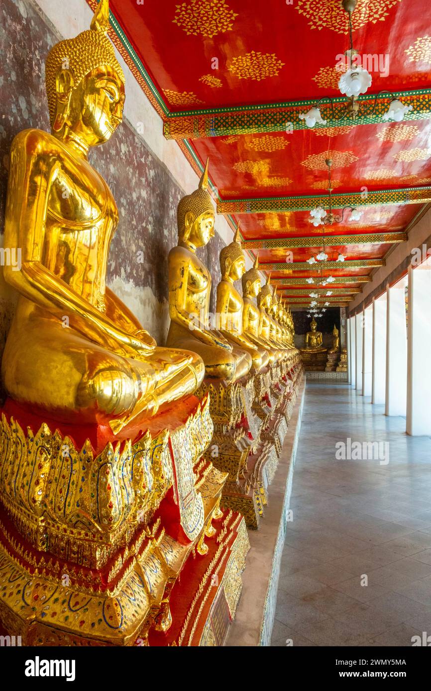 Thailandia, Bangkok, Wat Suthat tempio Foto Stock