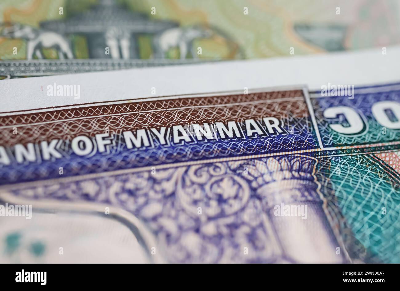 Primo piano della banconota in valuta Kyats della banca centrale del Myanmar (focus sul centro) Foto Stock