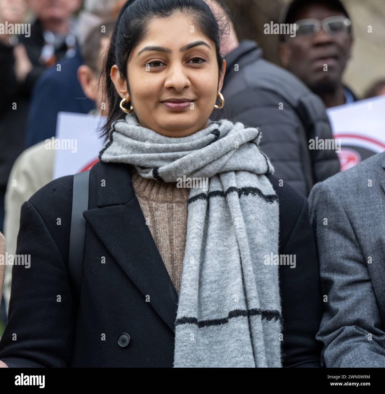 Londra, Regno Unito. 28 febbraio 2024. Raduno del National Union of Rail, Maritime and Transport Workers (RMT) a Old Palace Yard, sulla disputa dei lavoratori ferroviari in corso Zarah Sultana credito: Ian Davidson/Alamy Live News Foto Stock