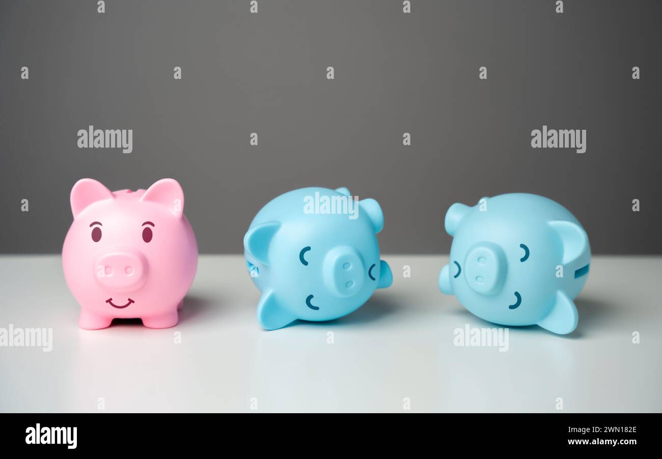 I più recenti risparmi. Il modo migliore per risparmiare denaro. Un modo affidabile e redditizio per risparmiare e investire. Depressione economica. Resta in nero. Un maialino felice Foto Stock