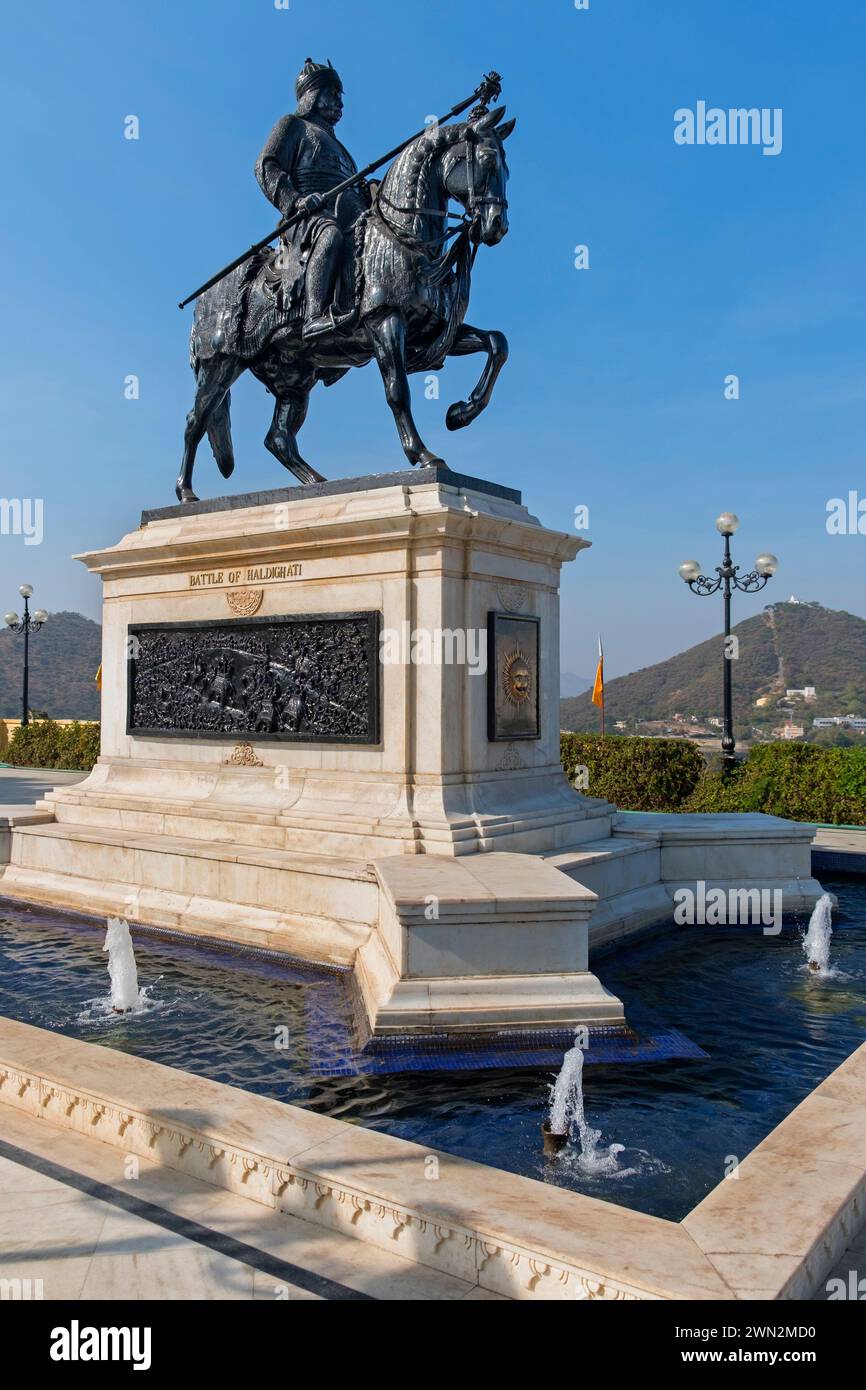 Statua del Maharana Pratap Memorial Udaipur Rajasthan India Foto Stock