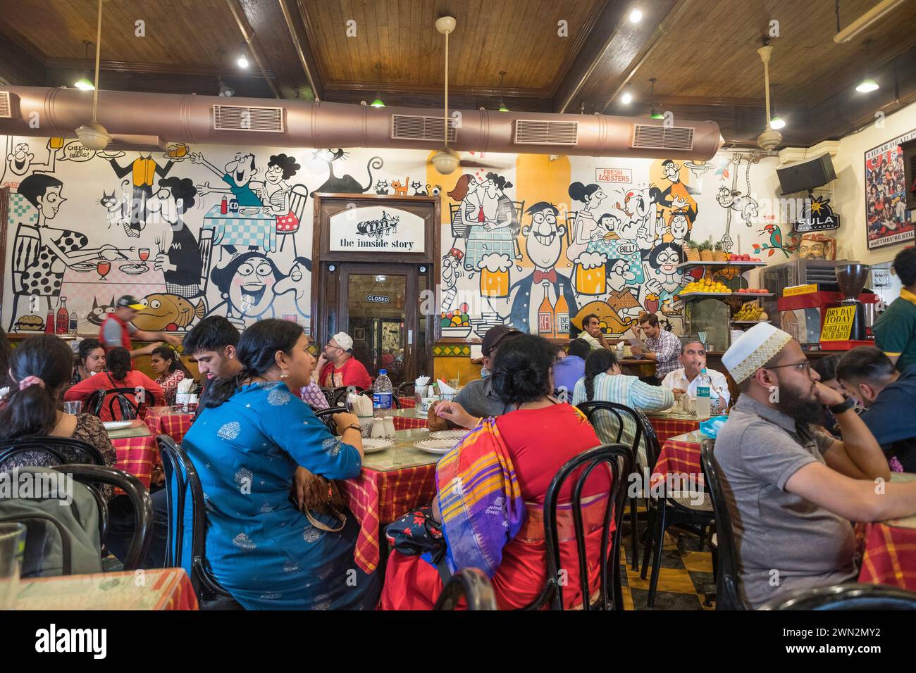 Cafe Mondegar Colaba Causeway Mumbai Bombay Maharashtra India Foto Stock