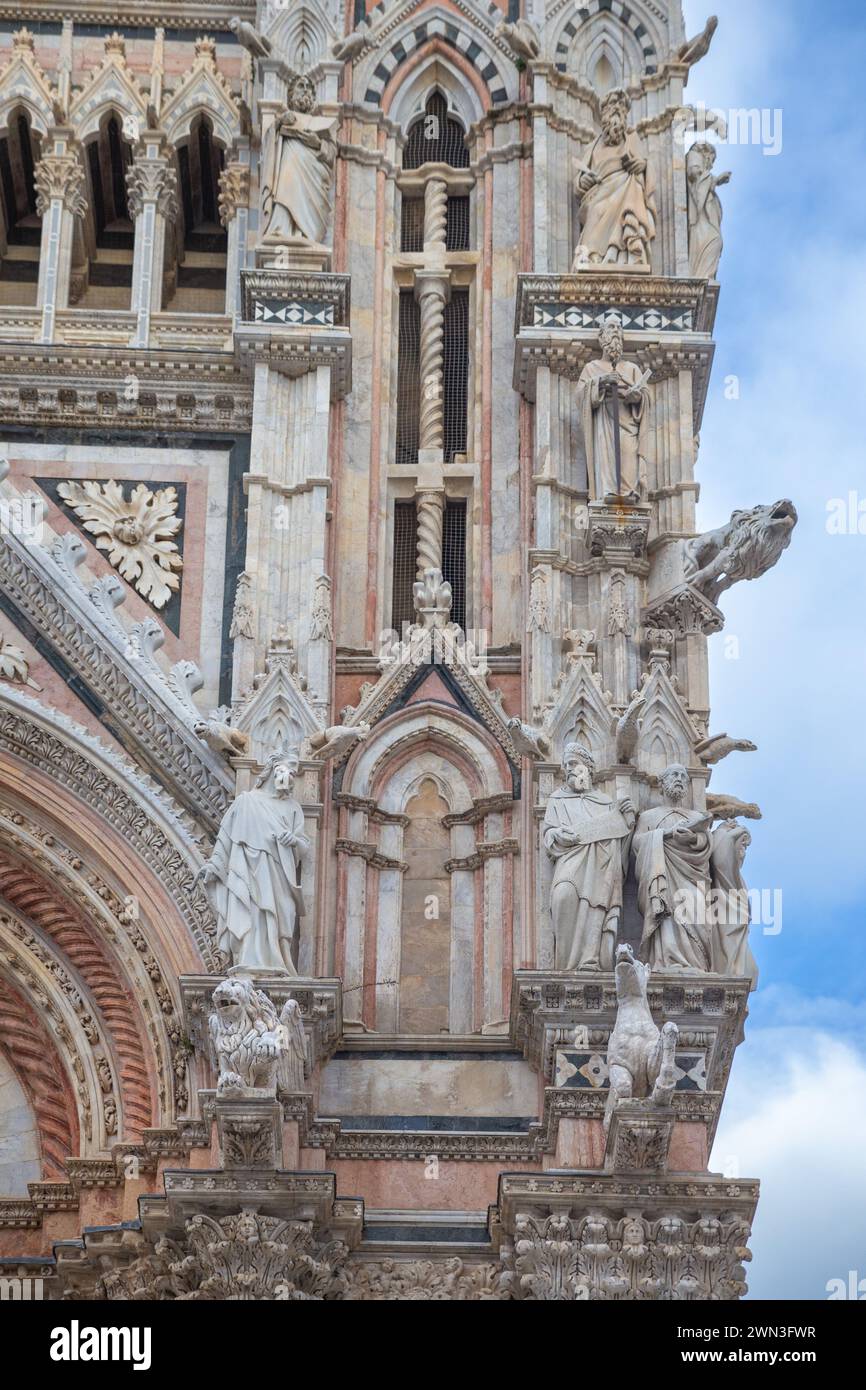 I dettagli della cattedrale di Siena, Italia Foto Stock