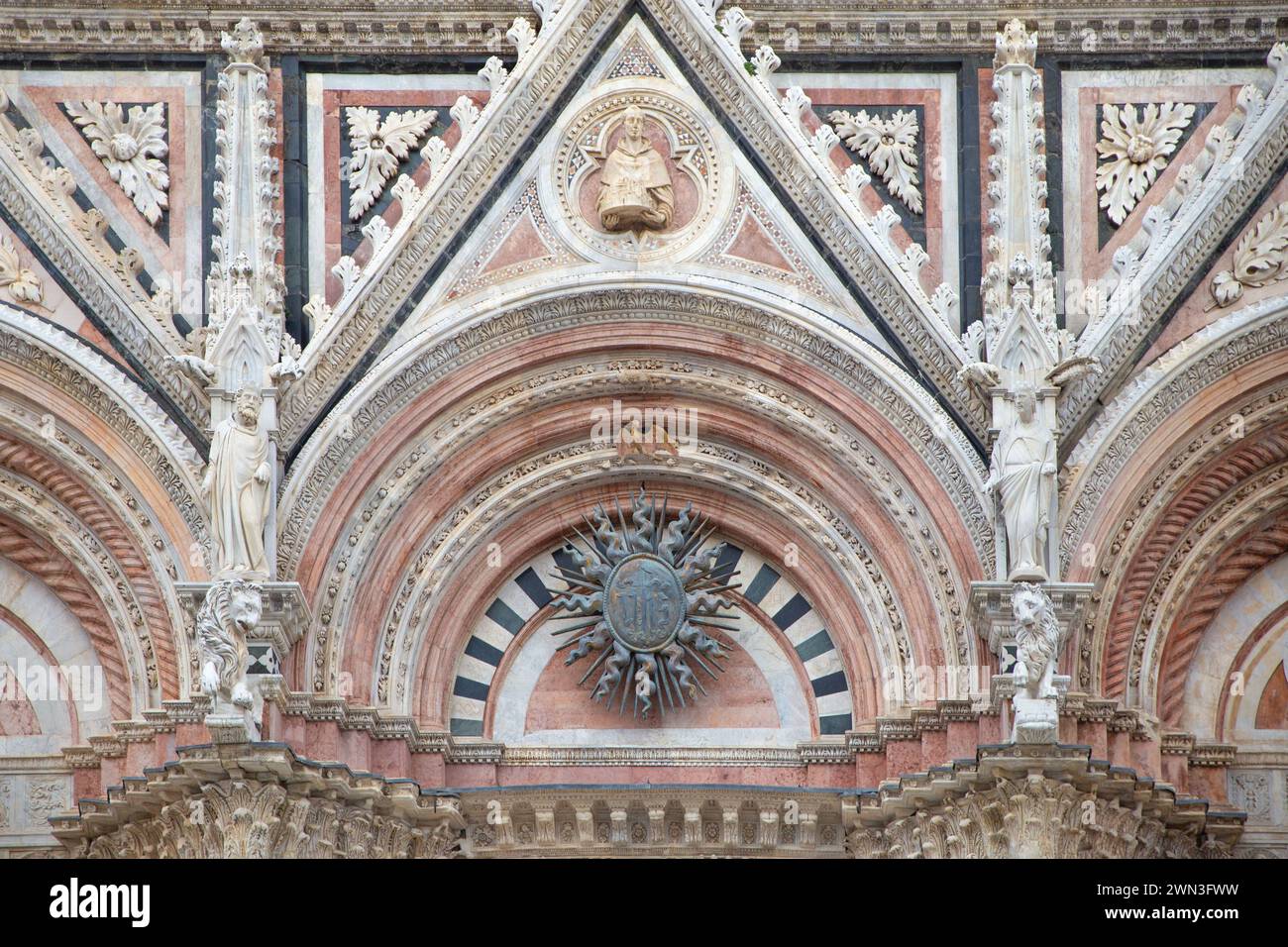 I dettagli della cattedrale di Siena, Italia Foto Stock