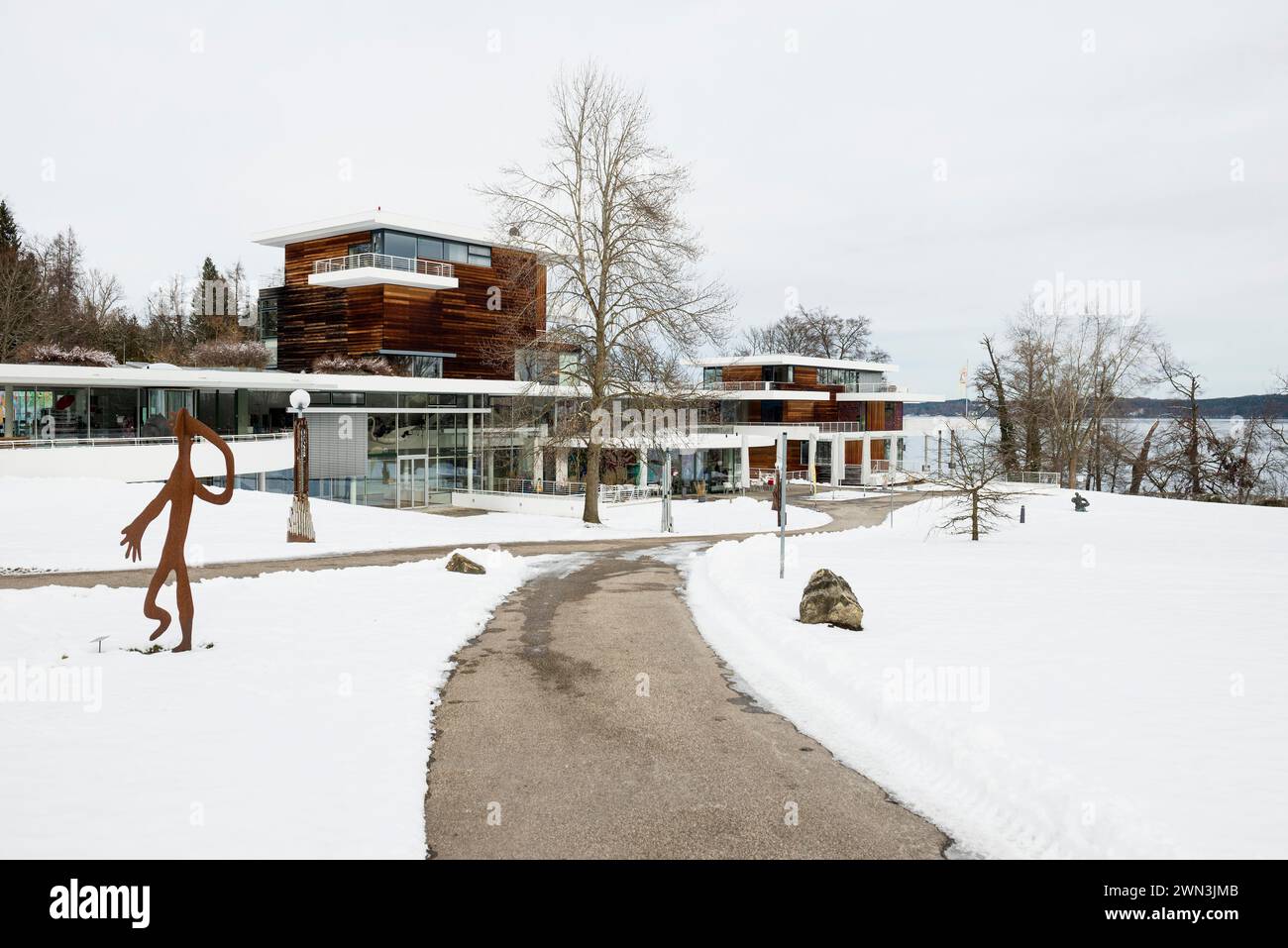 Buchheim Museum of Fantasy with Snow in Winter, Bernried, Lake Starnberg, Fuenfseenland, Pfaffenwinkel, alta Baviera, Baviera, Germania Foto Stock