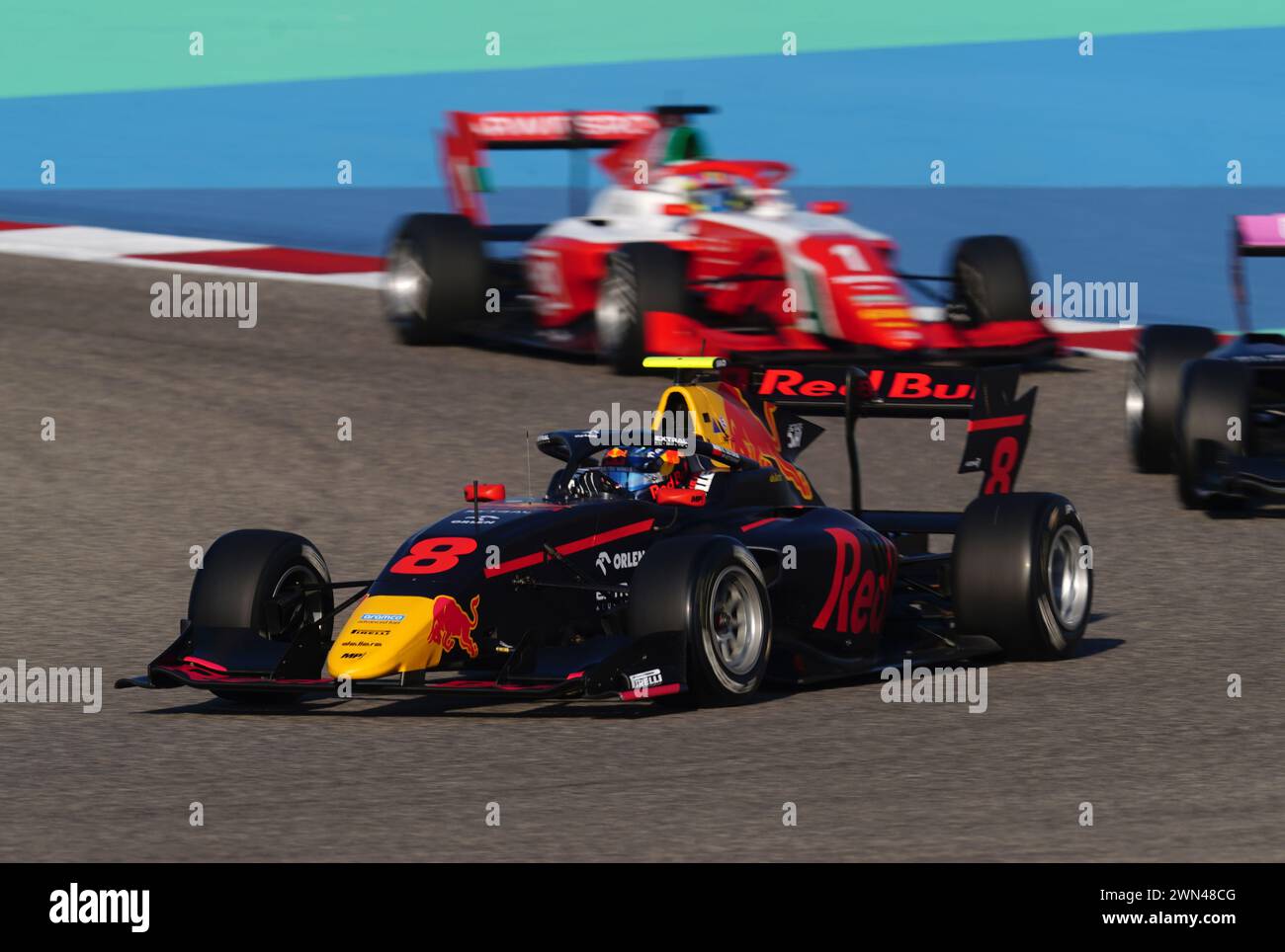 Kacper Sztuka di MP Motorsport durante le qualifiche di Formula 3 al circuito Internazionale del Bahrain, Sakhir. Data foto: Giovedì 29 febbraio 2024. Foto Stock