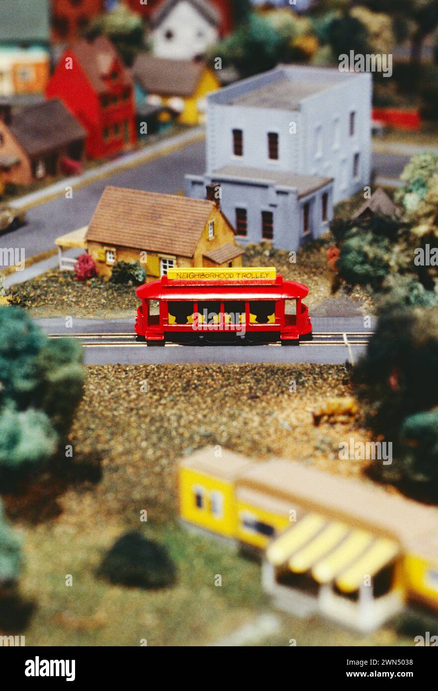 Famoso giocattolo "Neighborhood Trolley"; quartiere di Mister Rogers; TV pubblica Foto Stock