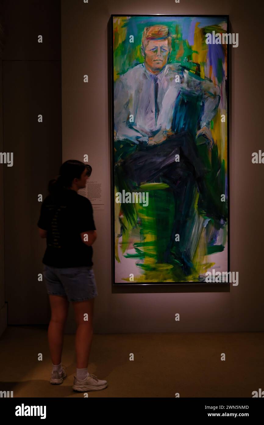 Ritratto di John F.Kennedy della pittrice espressionista figurativa americana Elaine De Kooning esposto nella mostra dei presidenti americani nella National Portrait Gallery.Washington DC.USA Foto Stock