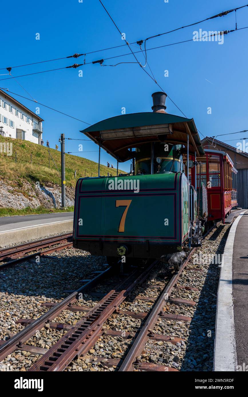 La leggendaria locomotiva n. 7, costruita nel 1873 a Goldau, Svizzera. Foto Stock