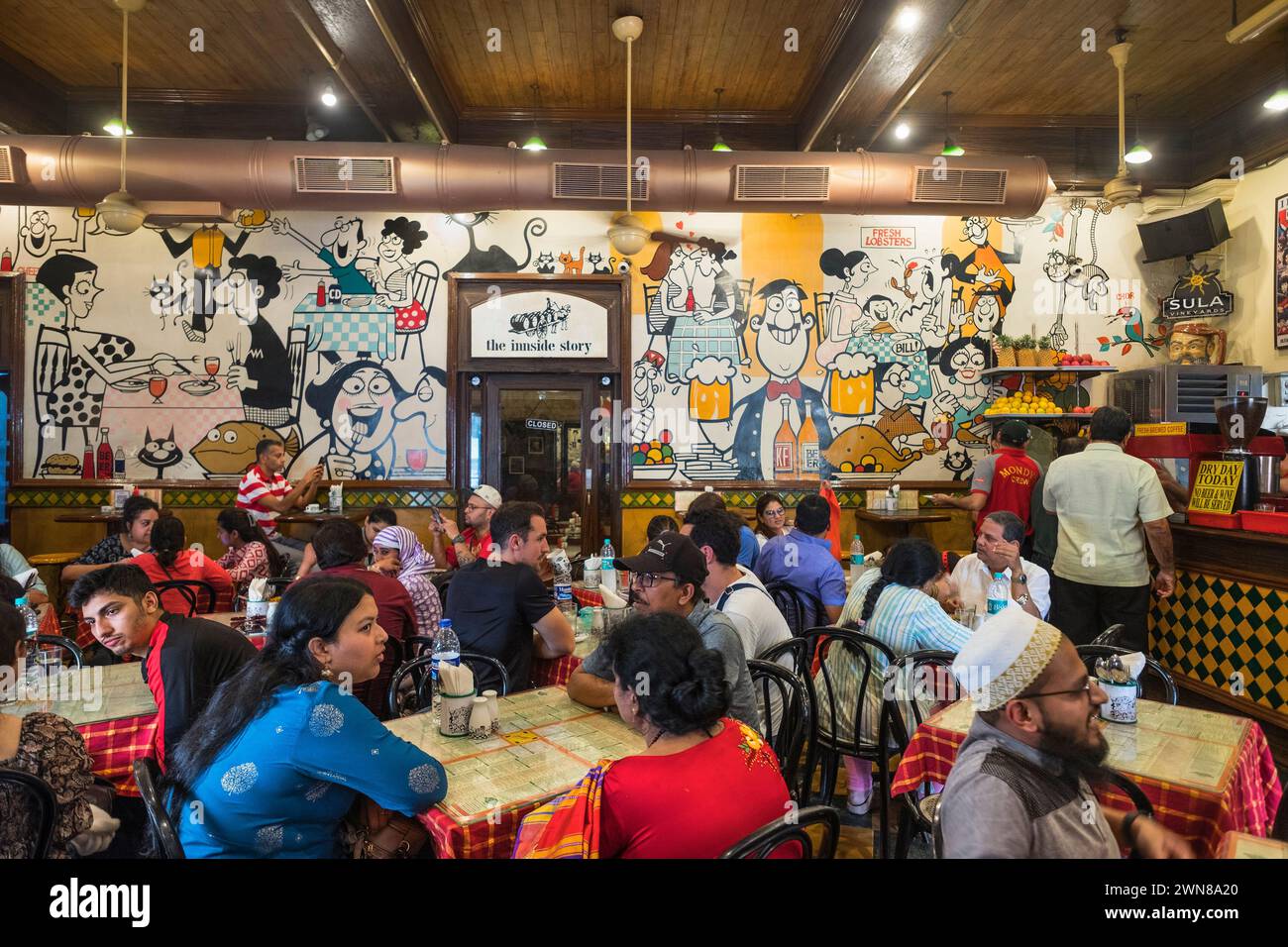 Cafe Mondegar Colaba Causeway Mumbai Bombay Maharashtra India Foto Stock