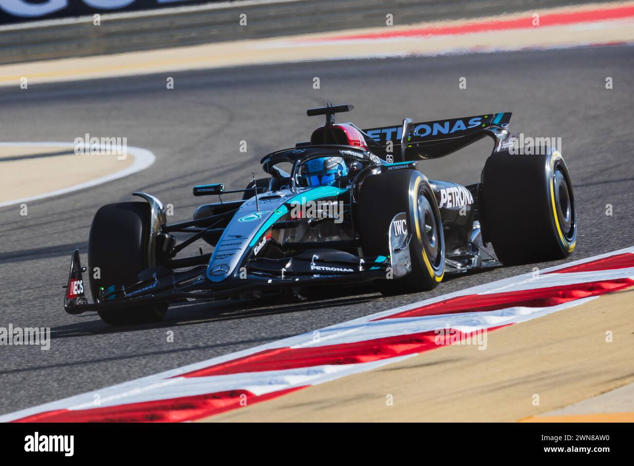 MANAMA, BAHREIN, Bahrain International Circuit, 29.Feb.2024: George Russell del Regno Unito e il team Mercedes-AMG PETRONAS F1 durante la Formula 1 Bahr Foto Stock