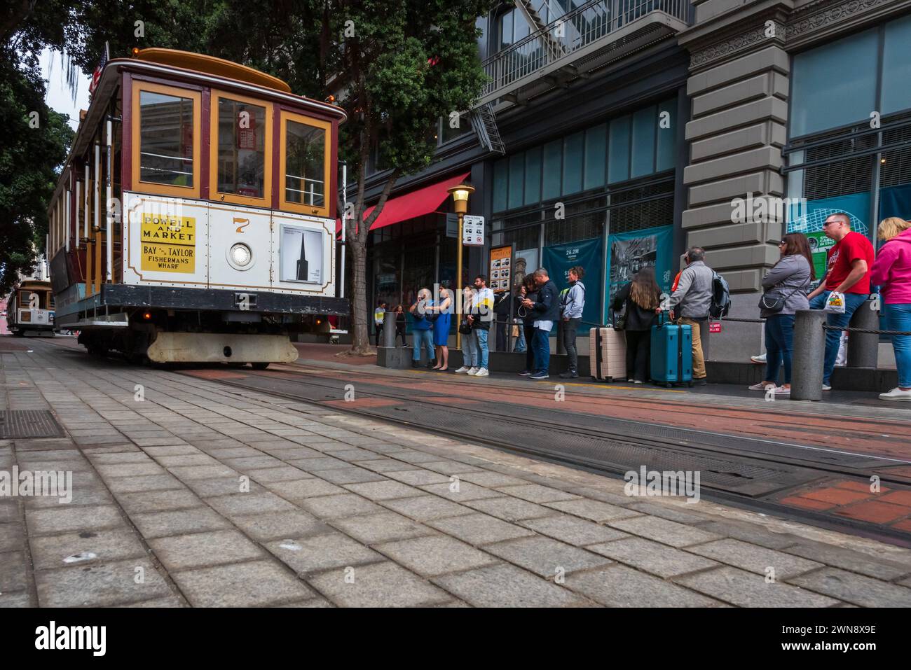 Funivia classica e storica per le strade di San Francisco, California, Stati Uniti. Foto Stock