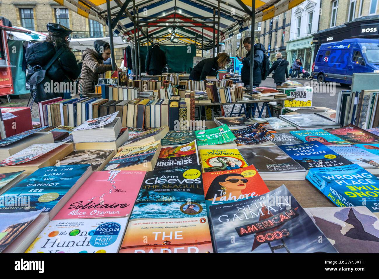 Cambridge Market Square - libreria di seconda mano Foto Stock
