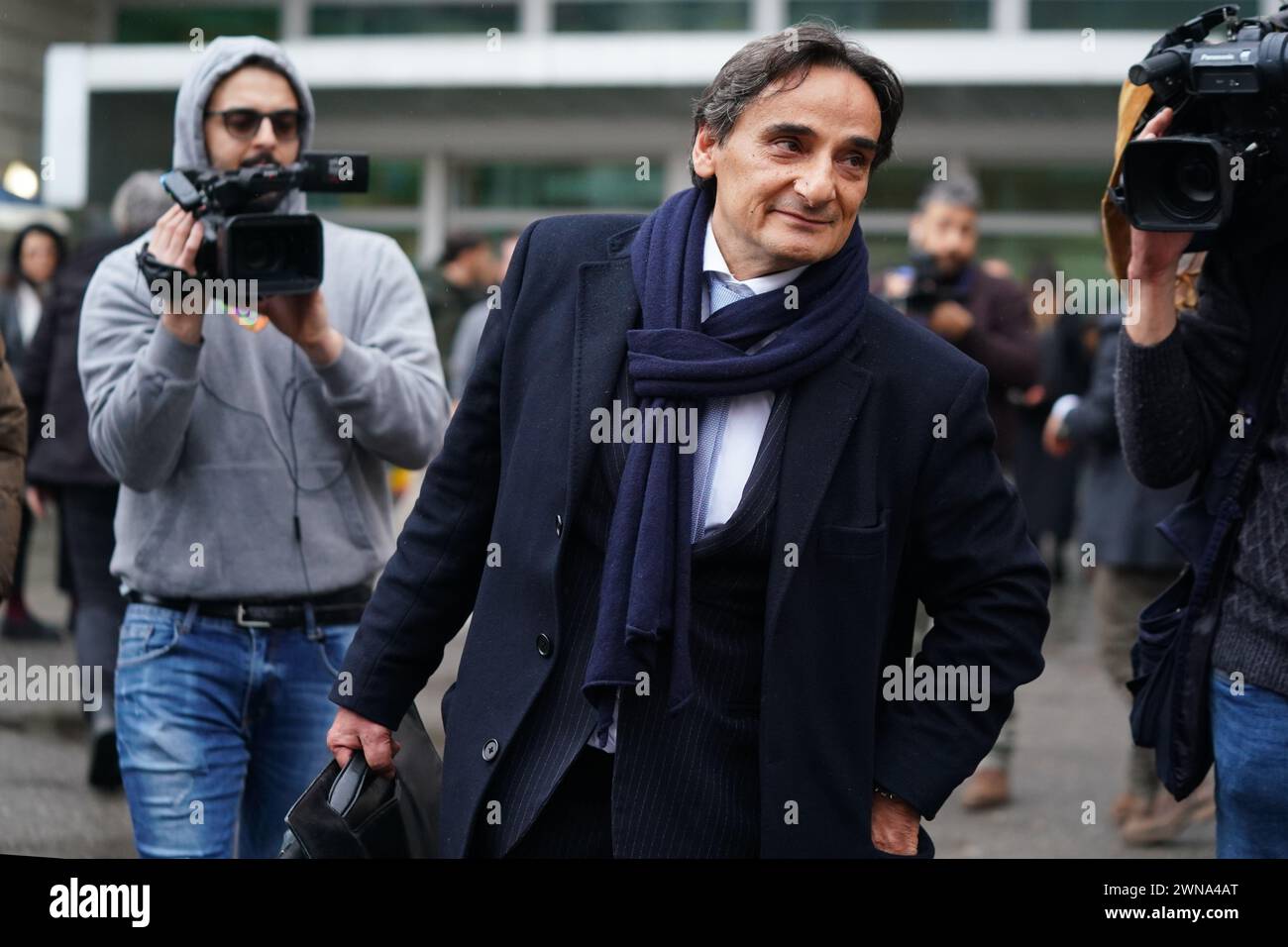 Foto Spada/LaPresse 01 marzo 2024 - Brescia, Italia - cronaca - Tribunale di Brescia prima udienza della revisione del processo della strage di erba nella foto: avv. Fabio Scembri, difensore Lindo e Rosa Bazzi 01 marzo 2024, 2024 Brescia, Italia - relazione - Tribunale del calcio di Brescia prima audizione della revisione del processo al massacro di erba nella foto: Fabio Scembri credito: LaPresse/Alamy Live News Foto Stock