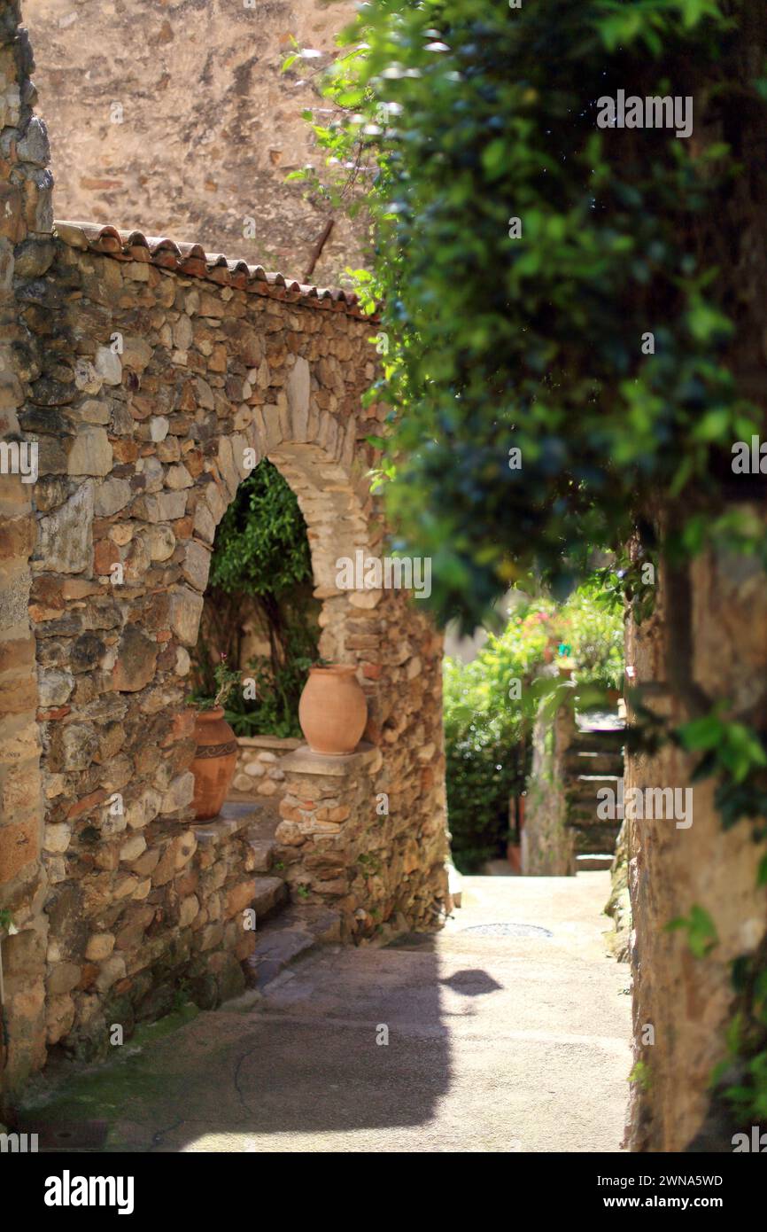 Villaggio di Auribeau sur Siagne, Alpes Maritimes, Costa Azzurra Foto Stock