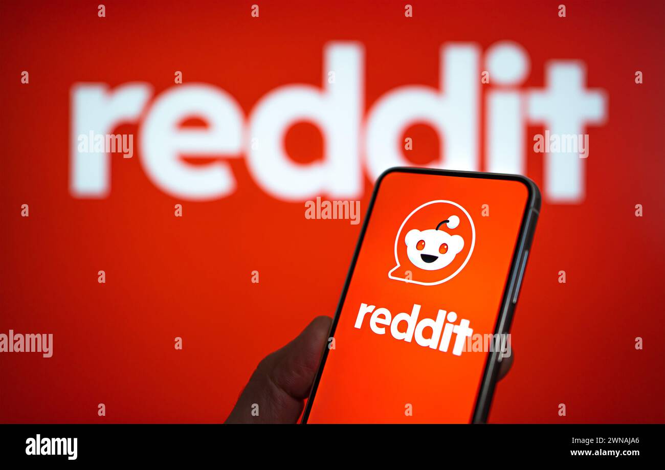 Piattaforma di social media Reddit visualizzata su dispositivo smart Foto Stock