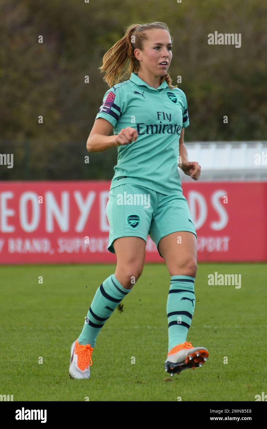 Bristol, Inghilterra. 28 ottobre 2018. Lia Walti dell'Arsenal durante la partita di fa Women's Super League tra Bristol City e Arsenal allo Stoke Gifford Stadium di Bristol, Inghilterra, Regno Unito, il 28 ottobre 2018. Crediti: Duncan Thomas/Majestic Media. Foto Stock