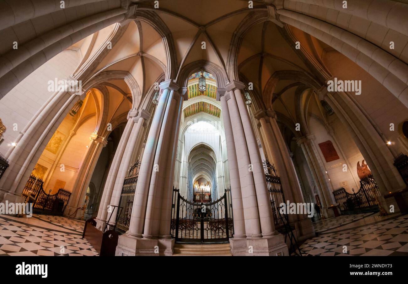 Trascoro de la catedral de la Almudena. Madrid. España Foto Stock