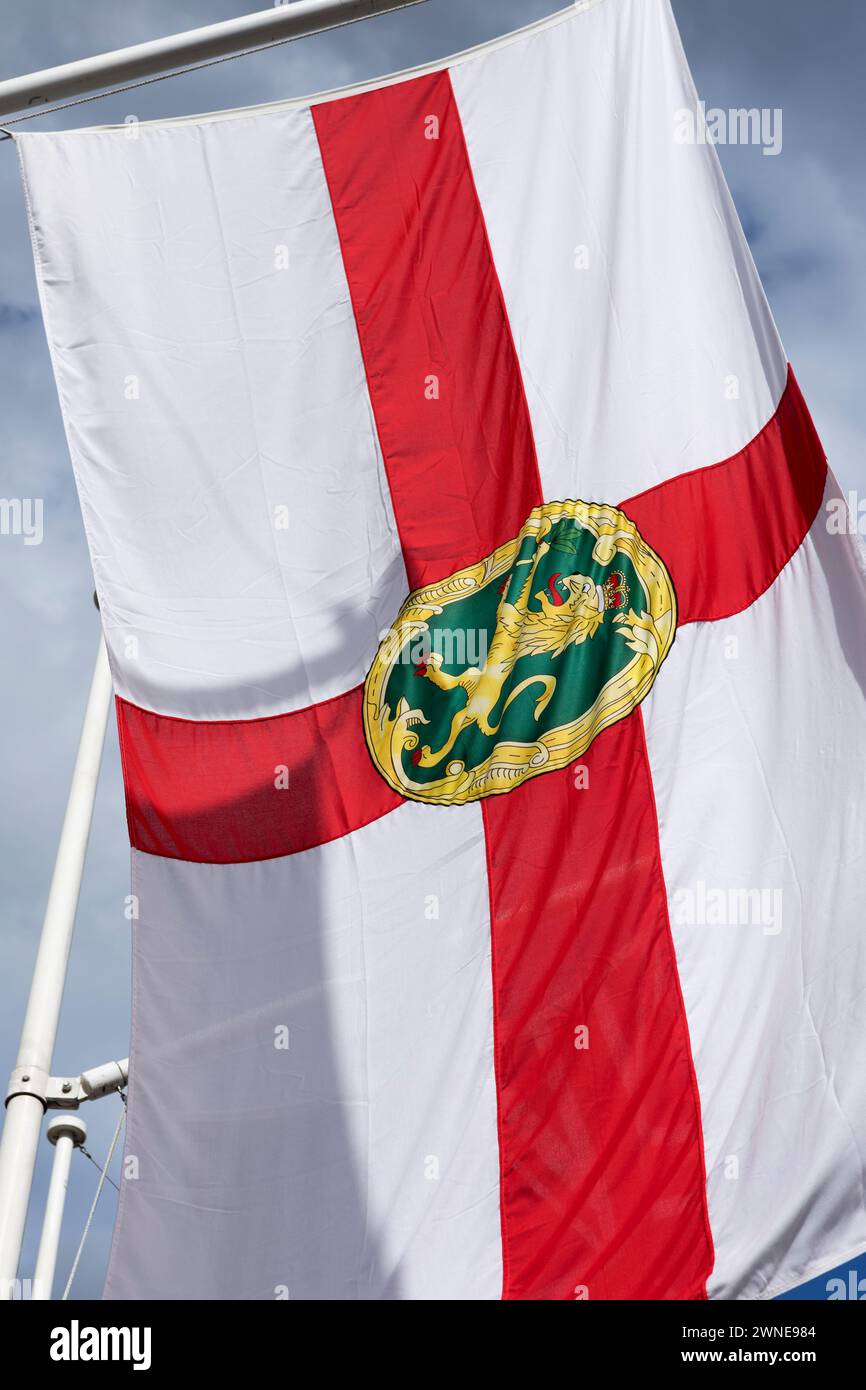 La bandiera di Alderney, Baliwick di Guernsey. Foto Stock