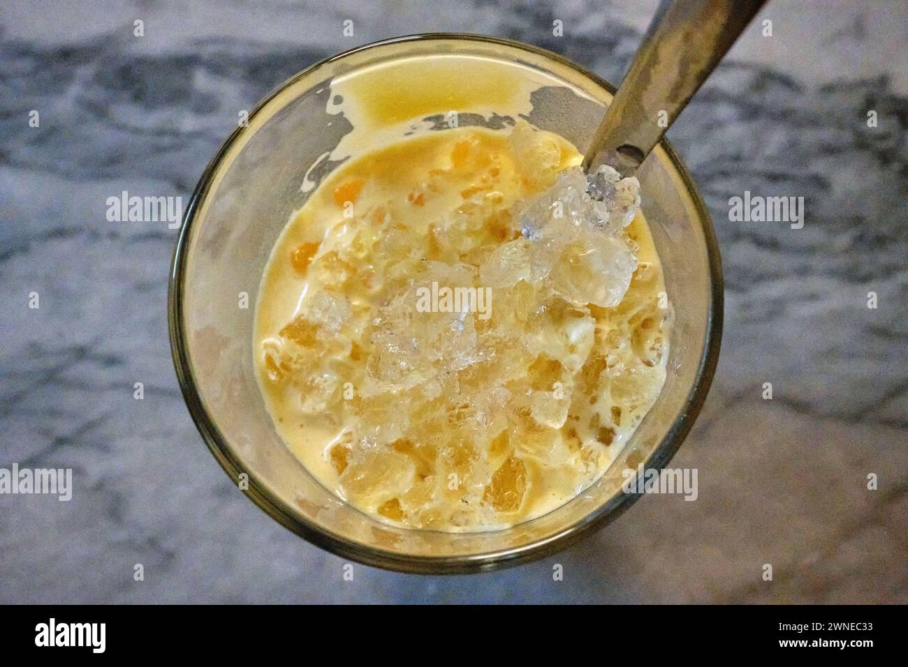 Gennaio 2024, vietnamita Iced Egg Coffee Foto Stock