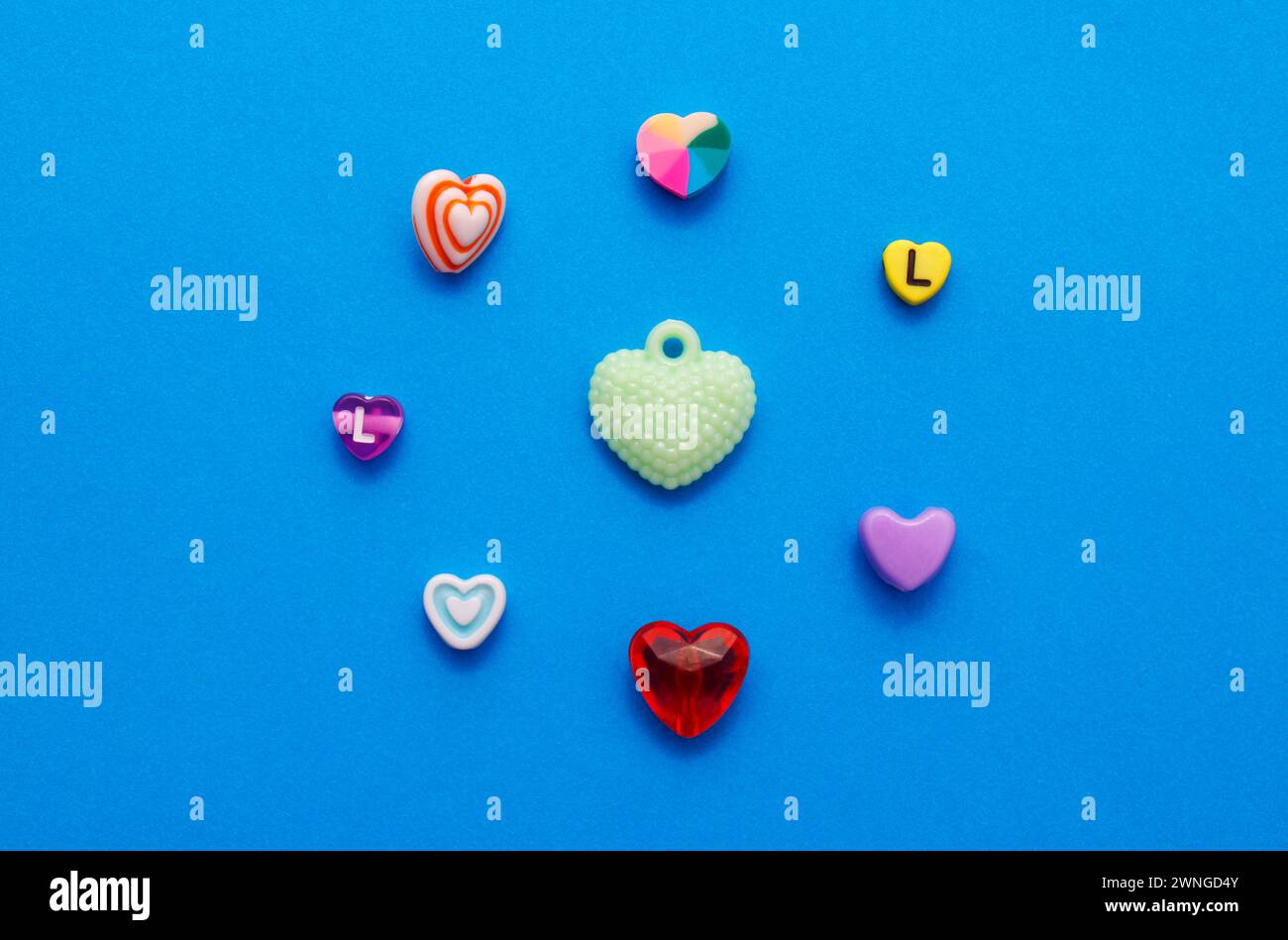 Cuori progettati con forme diverse Foto Stock