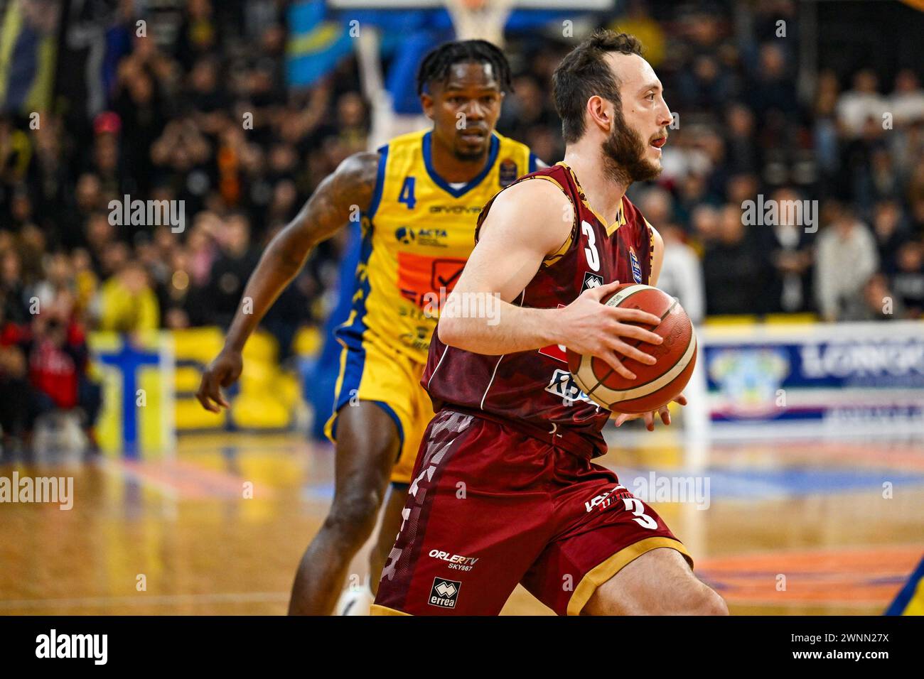 Max Heidegger (3) Umana Reyer Venezia durante la serie A del Campionato italiano di pallacanestro LBA partita Scafati Basket vs Umana Reyer Venezia al Palamangano - Scafati (sa), 3 marzo 2024 Foto Stock