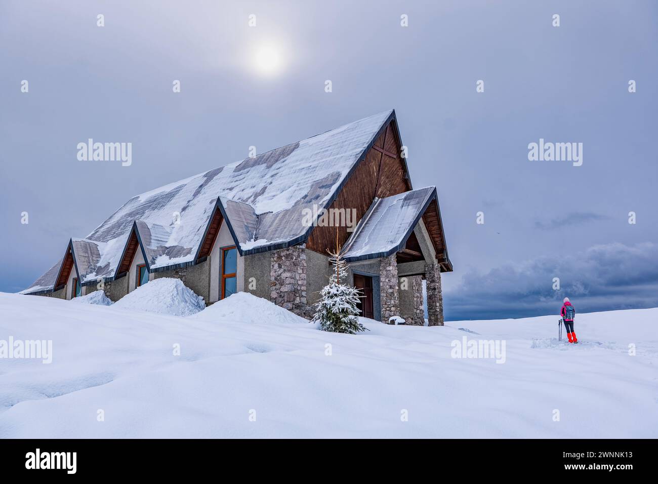 Trekking invernale nelle alpi italiane della Valsassina Foto Stock