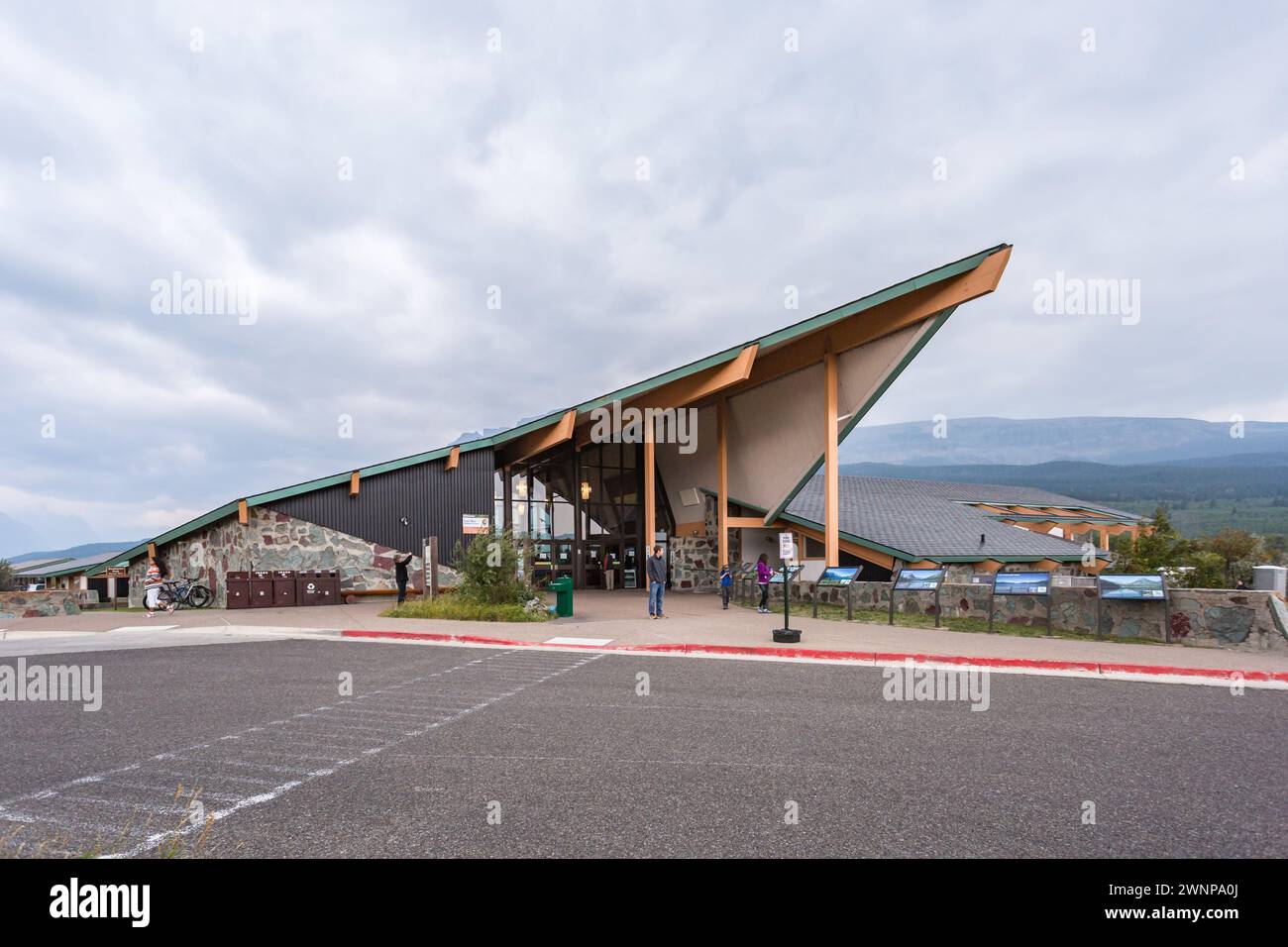 Logan Pass Visitor Center nel Glacier National Park in Montana Foto Stock