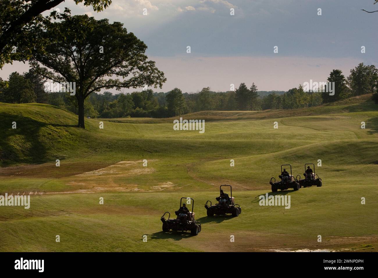 Il campo da golf Erin Hills, un campo ondulato e aspro di Erin, Wisconsin, ospita gli US Open 2017. Inviare richieste di licenza a legal@toddb Foto Stock