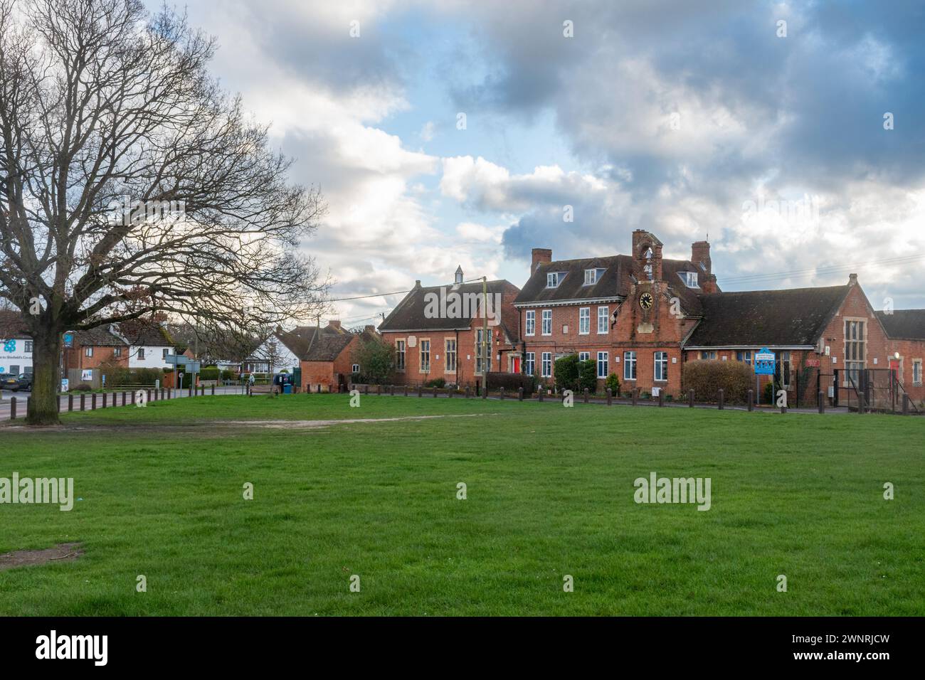 Shinfield Infant and Nursery School on School Green, Shinfield Village, Berkshire, Inghilterra, Regno Unito Foto Stock