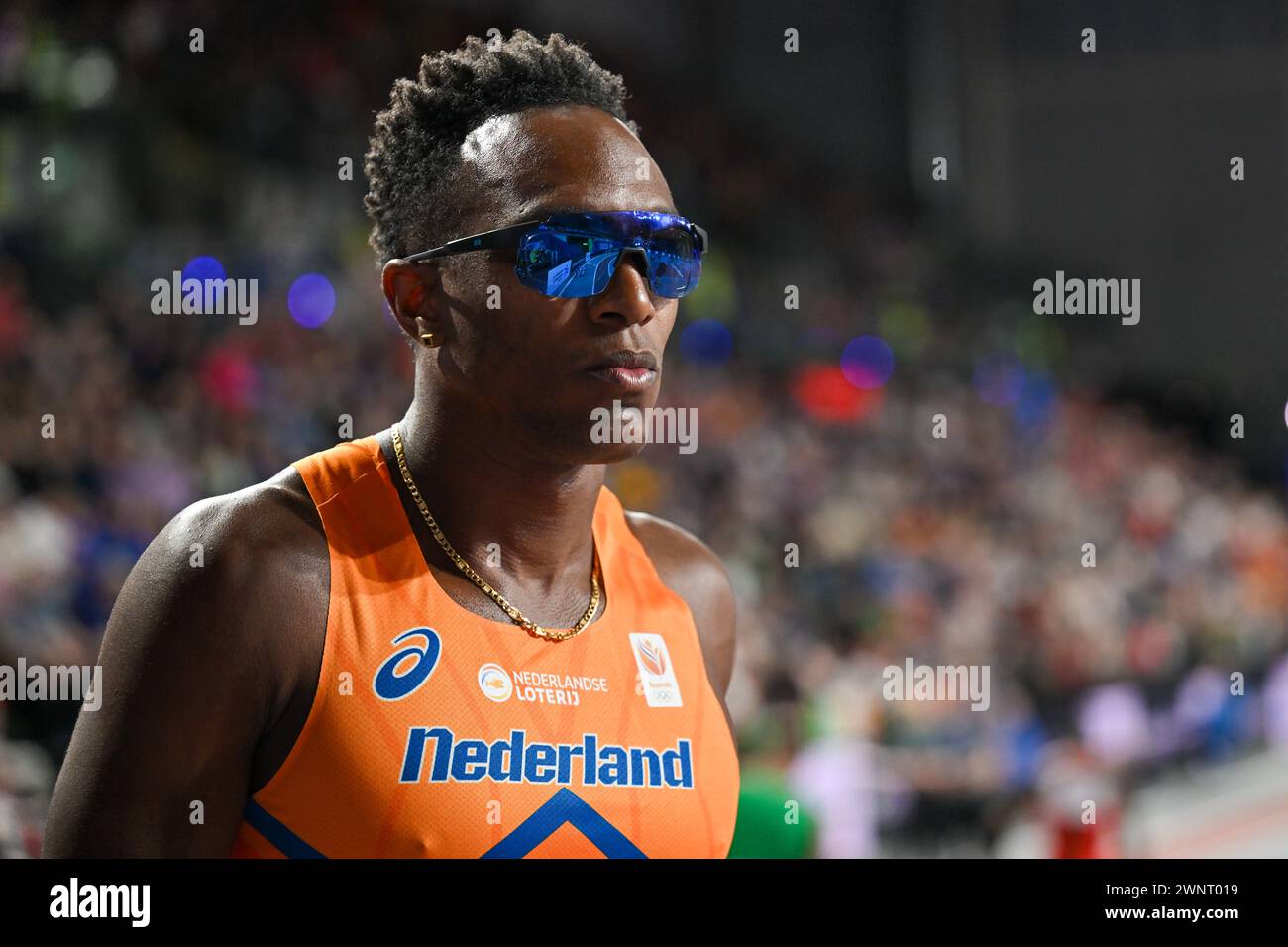 GLASGOW, REGNO UNITO - 3 MARZO: Liemarvin Bonevacia dei Paesi Bassi prima di gareggiare nella staffetta 4x400 m maschile durante la terza giornata dei Campionati mondiali di atletica leggera indoor Glasgow 2024 all'Emirates Arena il 3 marzo 2024 a Glasgow, Regno Unito. (Foto di Andy Astfalck/BSR Agency) Foto Stock