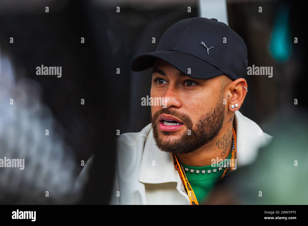 MANAMA, BAHREIN, circuito internazionale del Bahrein, 2.marzo 2024: Neymar da Silva Santos Júnior, calciatore brasiliano durante la Formula 1 del Bahrain Grand P Foto Stock