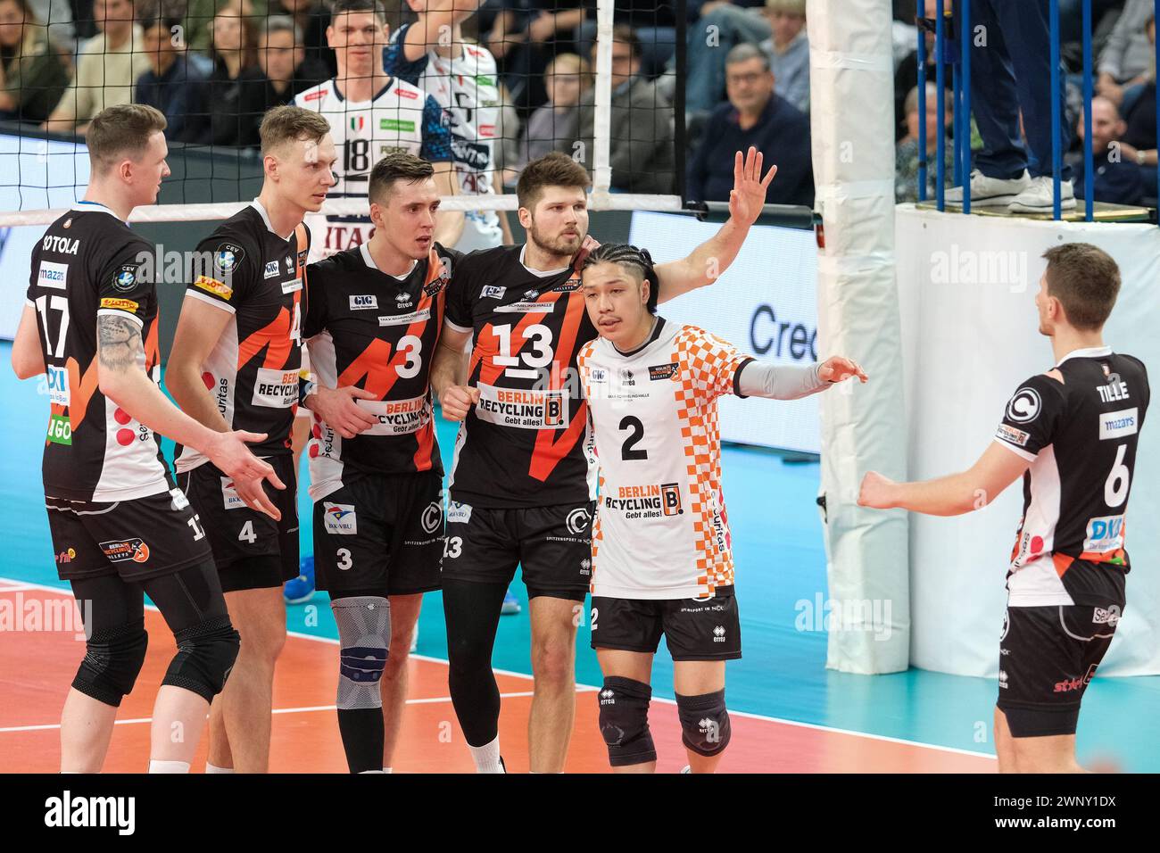 ITAS Trentino vs Berlin Recyclin volleys - quarti di finale della CEV Men Volley Champions League 2023/24 Foto Stock